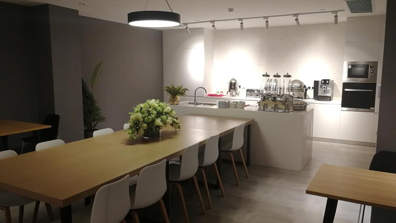 Ln Residence Changdi - New Aiqun Building - Canton Fair Free Shuttle Bus During Canton Fair Period Buitenkant foto