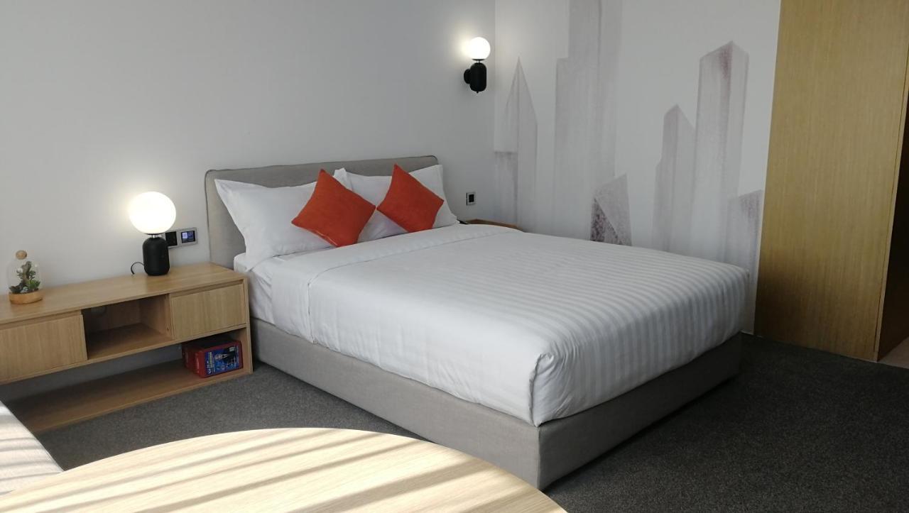 Ln Residence Changdi - New Aiqun Building - Canton Fair Free Shuttle Bus During Canton Fair Period Buitenkant foto